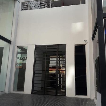 Depto Amoblado En El Centro De La Capital De Cordobaアパートメント エクステリア 写真